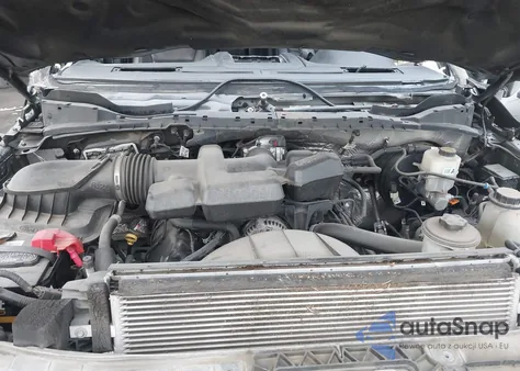 2019 Ford F-250 Lariat z USA, uszkodzony, nr VIN 1FT7W2B60KED06423